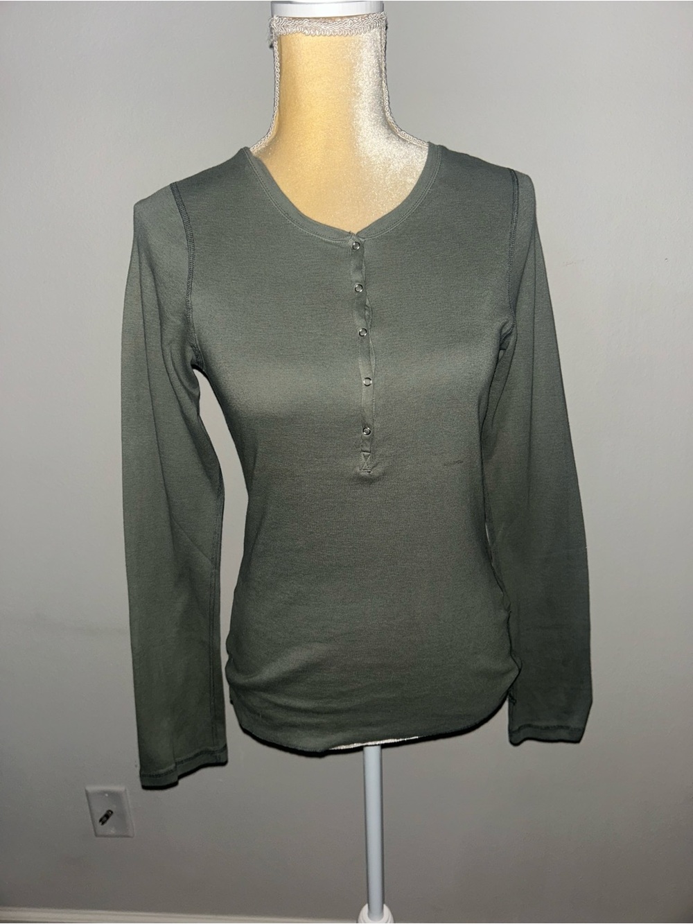 NEW Hard Tail Olive Green Long Sleeve Henley Sz L